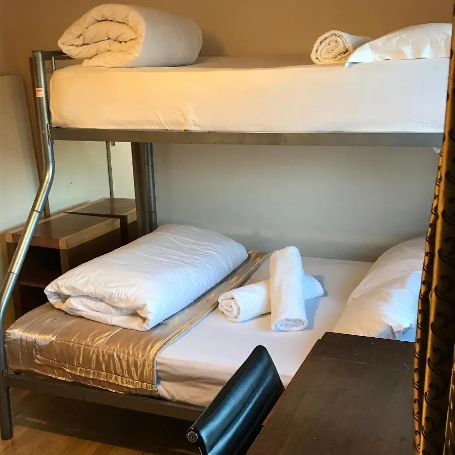 Cupcake Rooms London Guest house